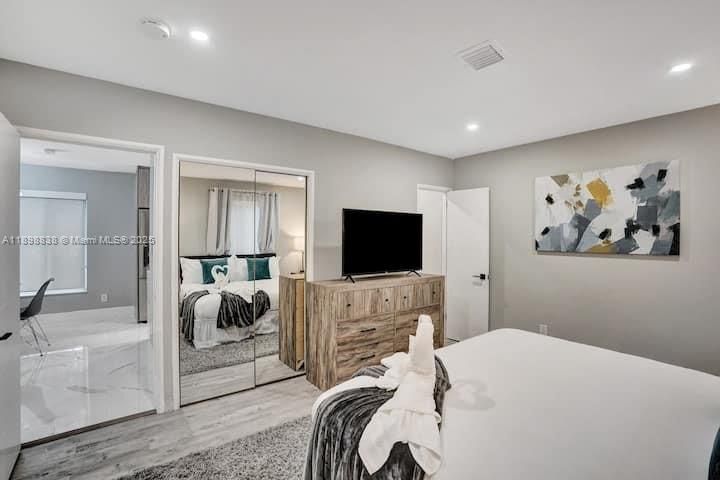 В аренду: $6,995 (4 спален, 3 ванн, 1582 Квадратных фут)