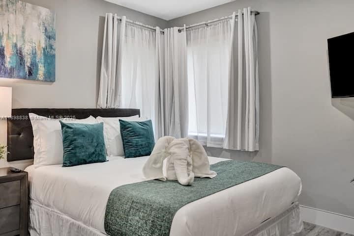 В аренду: $6,995 (4 спален, 3 ванн, 1582 Квадратных фут)