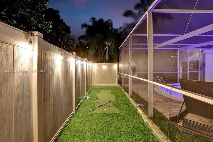 В аренду: $6,995 (4 спален, 3 ванн, 1582 Квадратных фут)