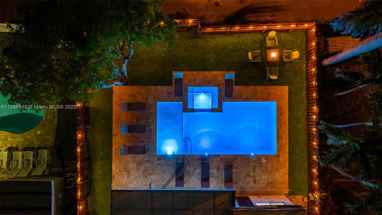 待售: $999,000 (4 贝兹, 3 浴室, 1616 平方英尺)