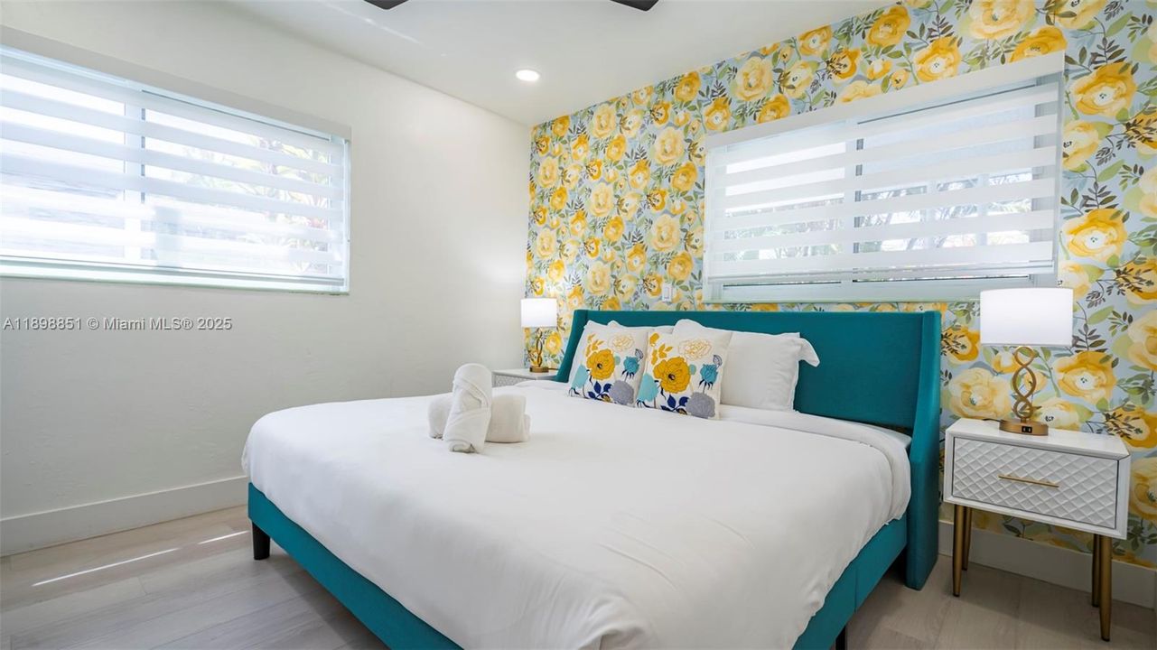 For Rent: $6,995 (4 beds, 3 baths, 1616 Square Feet)