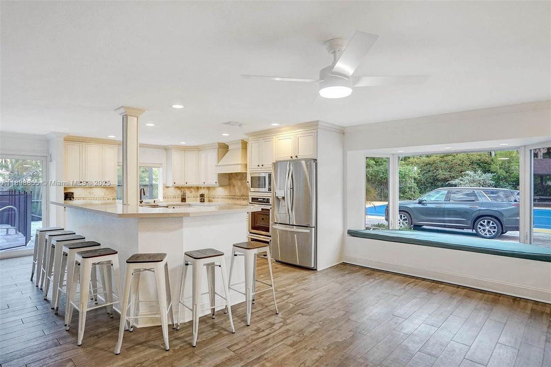 En Renta: $14,995 (5 camas, 3 baños, 2778 Pies cuadrados)