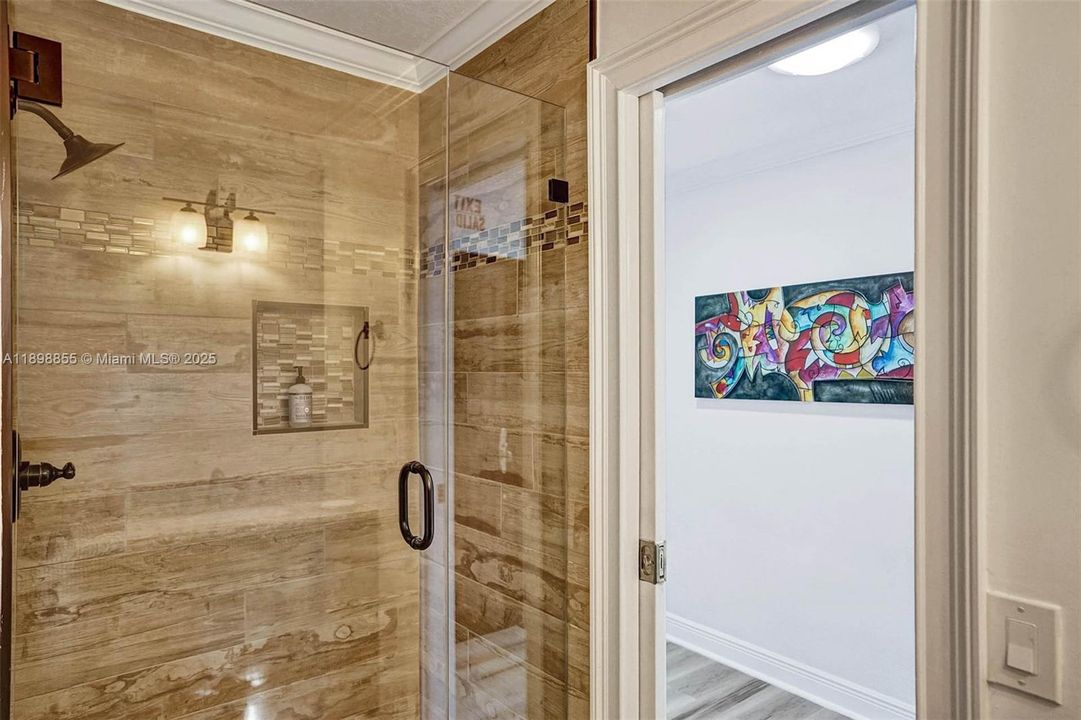 En Renta: $14,995 (5 camas, 3 baños, 2778 Pies cuadrados)