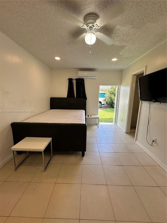 For Rent: $1,500 (0 beds, 1 baths, 0 Square Feet)