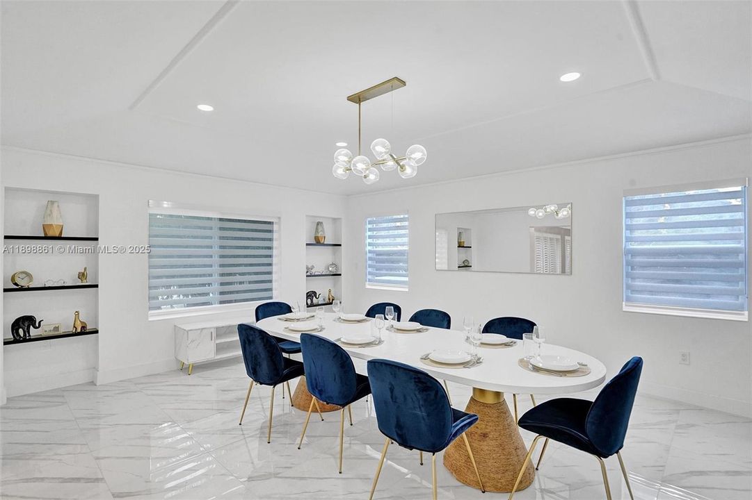 待售: $2,649,000 (7 贝兹, 5 浴室, 0 平方英尺)