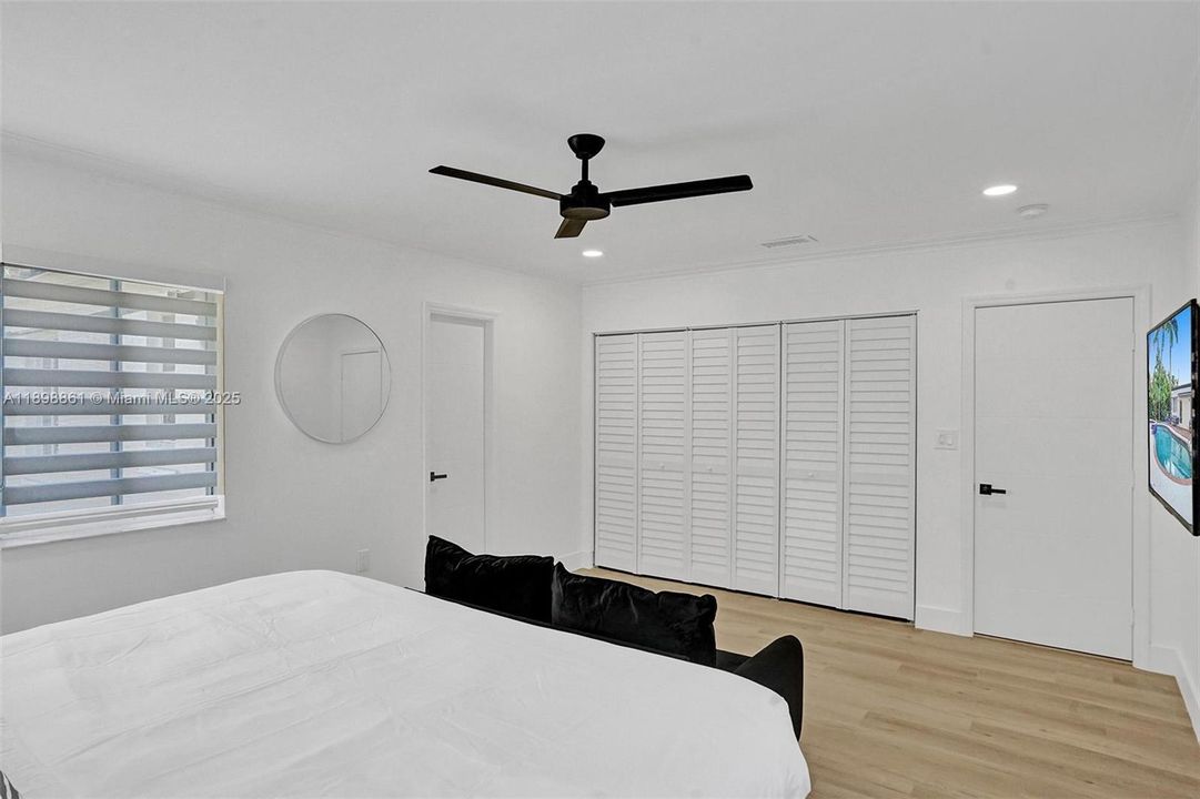 待售: $2,649,000 (7 贝兹, 5 浴室, 0 平方英尺)