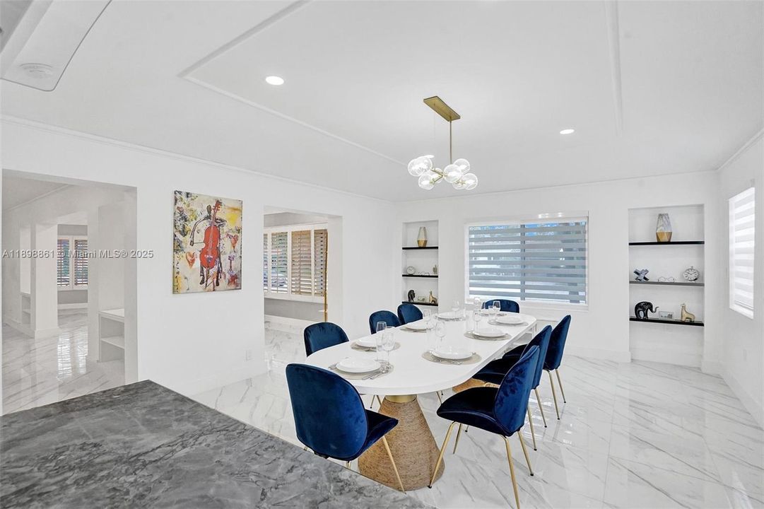 待售: $2,649,000 (7 贝兹, 5 浴室, 0 平方英尺)