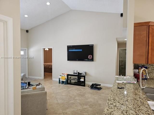 For Sale: $510,000 (3 beds, 2 baths, 1347 Square Feet)