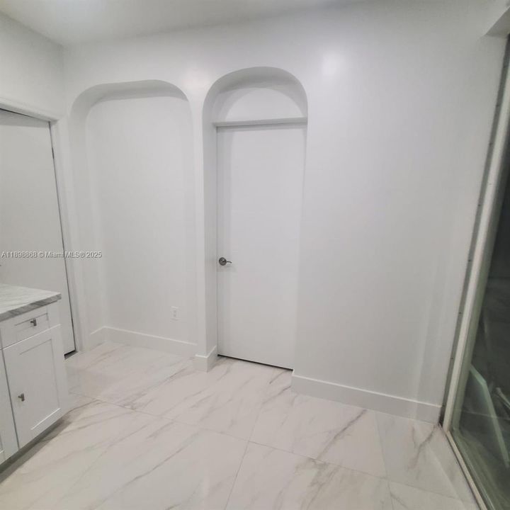 En Renta: $1,650 (1 camas, 1 baños, 3192 Pies cuadrados)