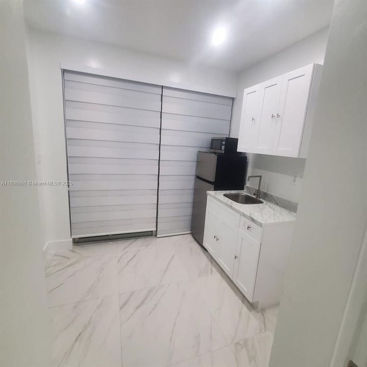 En Renta: $1,650 (1 camas, 1 baños, 3192 Pies cuadrados)