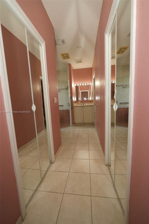 Recently Sold: $645,000 (4 beds, 2 baths, 1618 Square Feet)