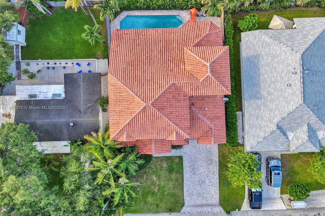 待售: $1,429,000 (6 贝兹, 5 浴室, 3669 平方英尺)