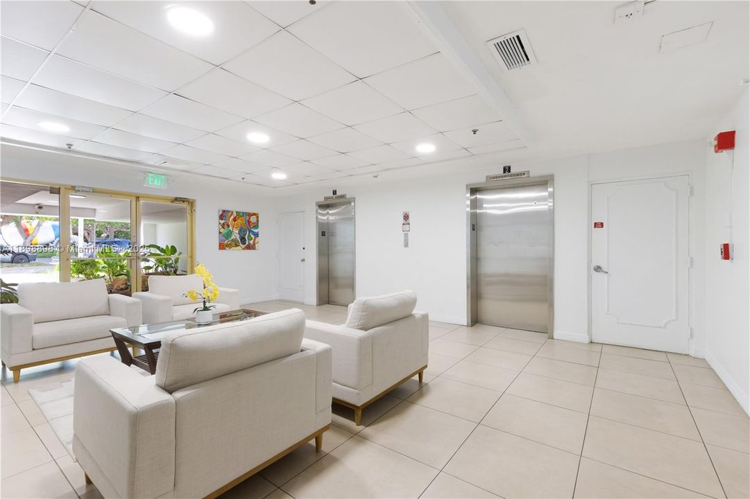 Recently Rented: $2,800 (2 beds, 2 baths, 1430 Square Feet)