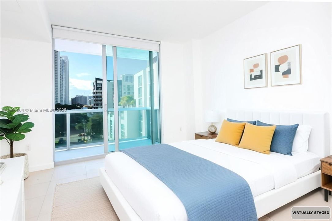 Bedroom with a dif. furniture idea and layout