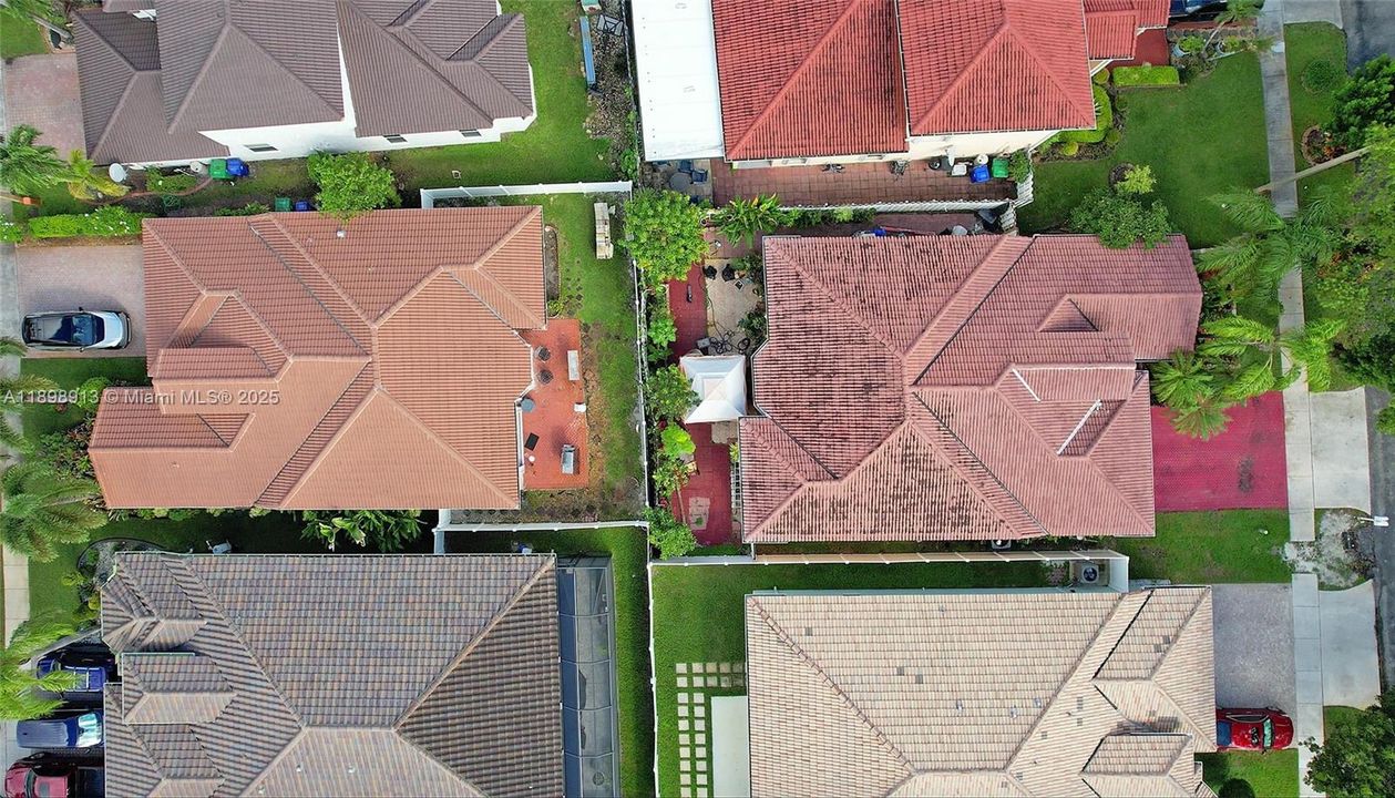 For Sale: $645,999 (3 beds, 2 baths, 1839 Square Feet)