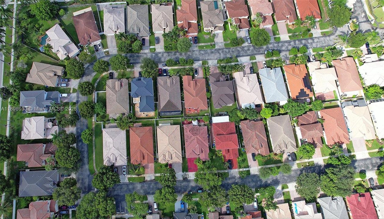 For Sale: $645,999 (3 beds, 2 baths, 1839 Square Feet)