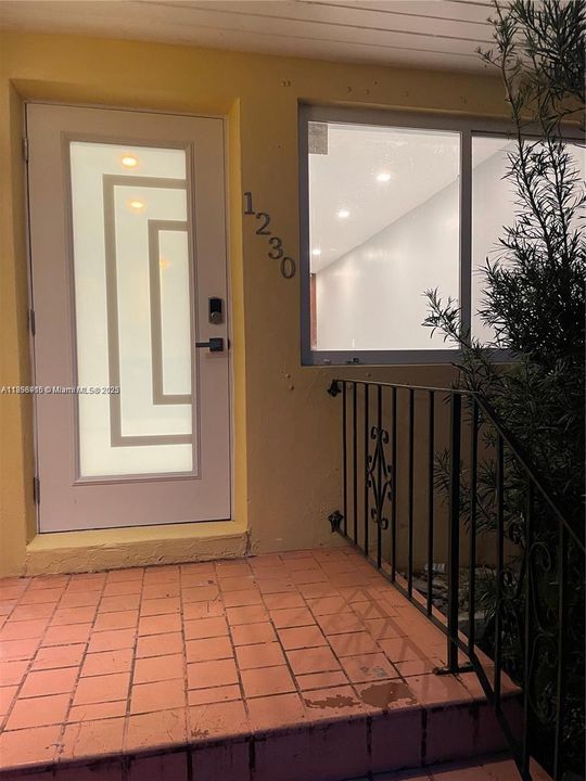 На продажу: $695,000 (0 спален, 0 ванн, 1920 Квадратных фут)