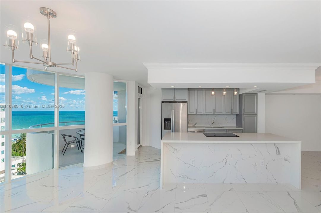 Active With Contract: $875,000 (2 beds, 2 baths, 1340 Square Feet)