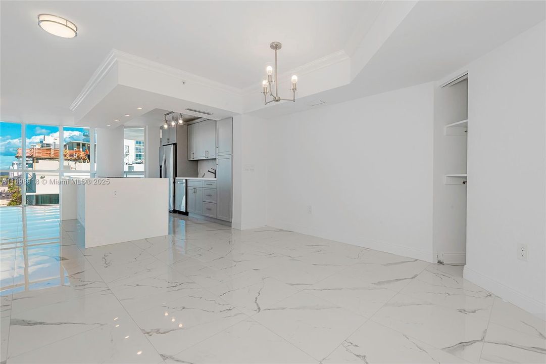 Active With Contract: $875,000 (2 beds, 2 baths, 1340 Square Feet)