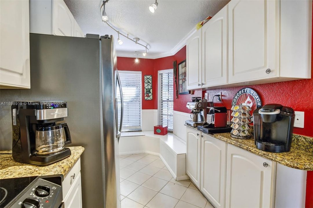 En Venta: $469,000 (3 camas, 2 baños, 1438 Pies cuadrados)