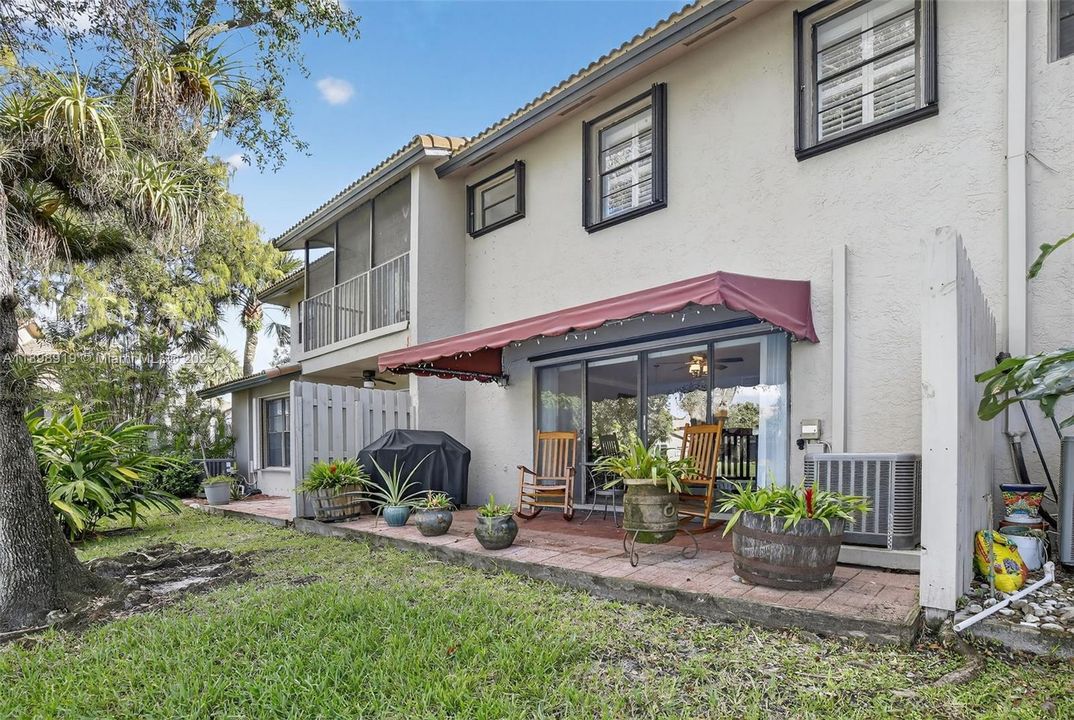 En Venta: $469,000 (3 camas, 2 baños, 1438 Pies cuadrados)