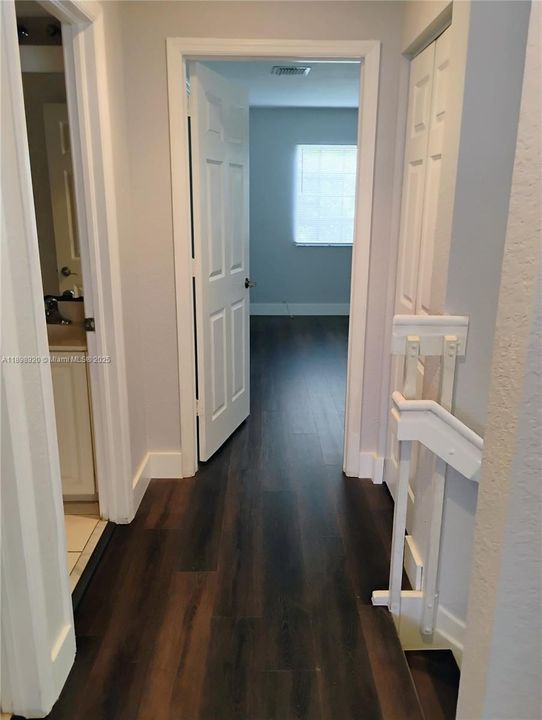 Recently Rented: $2,250 (4 beds, 2 baths, 1611 Square Feet)