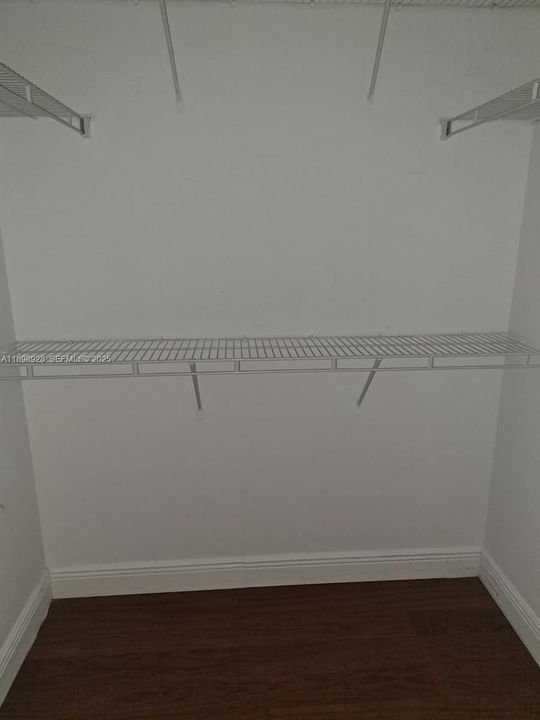 For Rent: $2,000 (1 beds, 1 baths, 685 Square Feet)