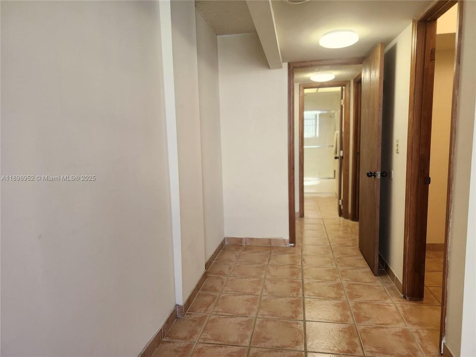 Recently Rented: $1,500 (1 beds, 1 baths, 900 Square Feet)