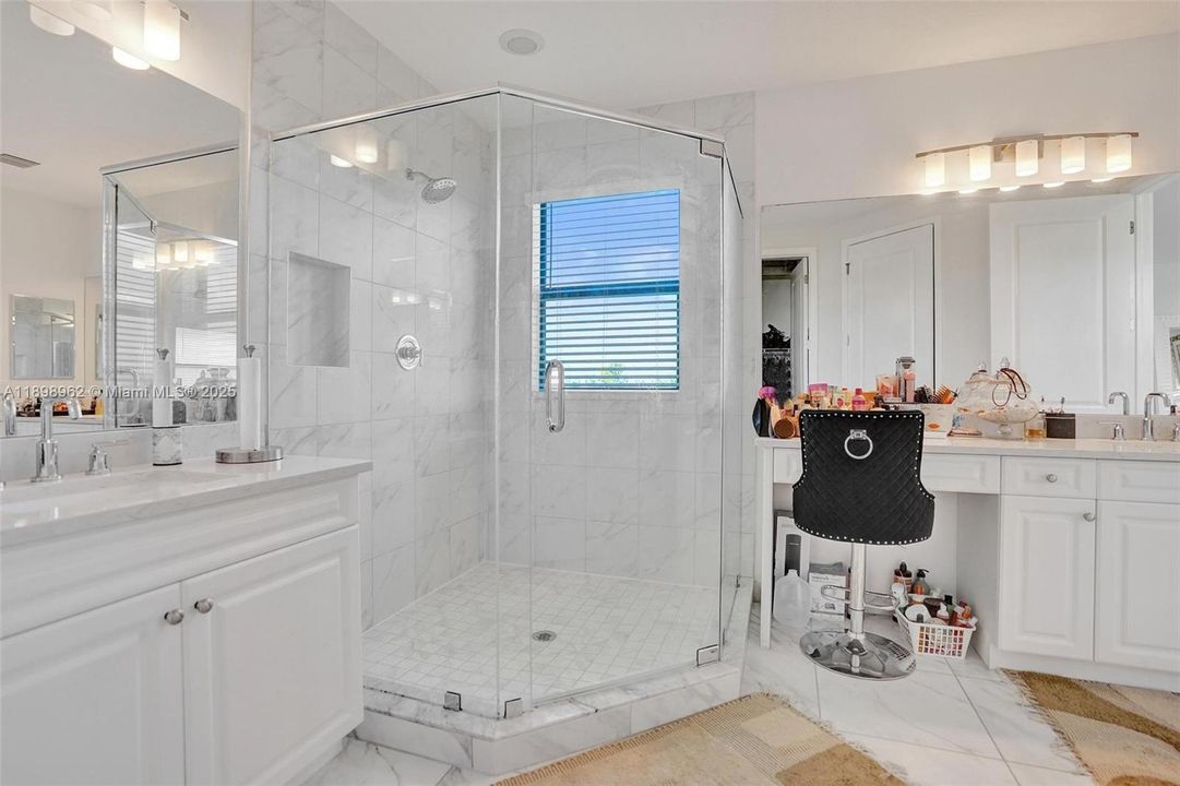 For Sale: $840,000 (4 beds, 3 baths, 2279 Square Feet)