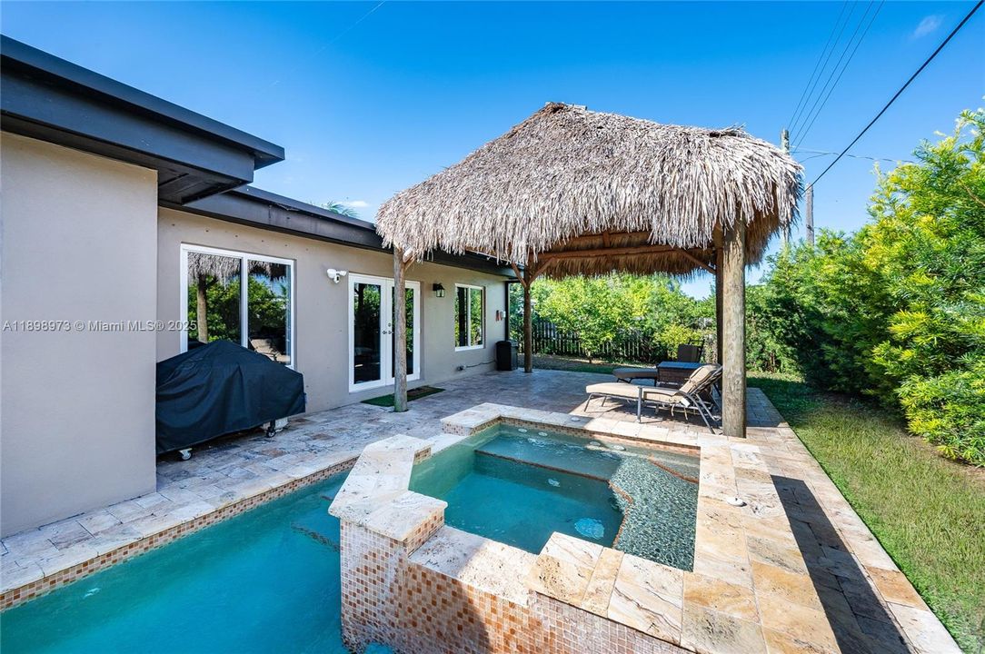 Active With Contract: $855,000 (4 beds, 2 baths, 1748 Square Feet)