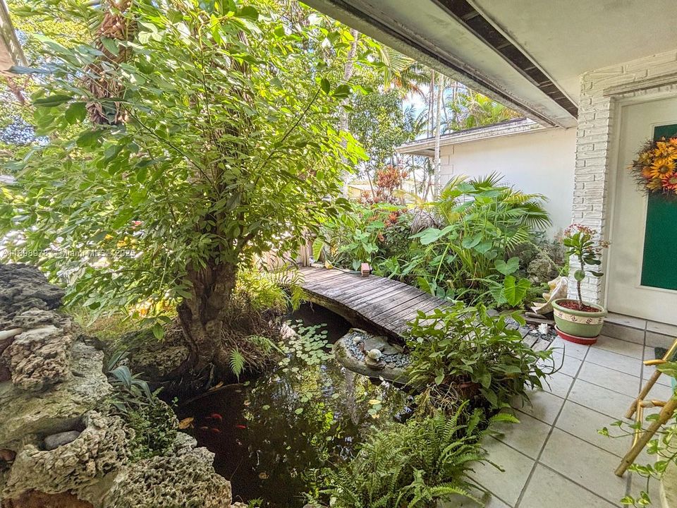 Recently Sold: $499,000 (3 beds, 2 baths, 1512 Square Feet)