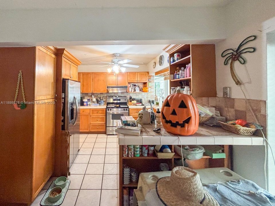 Recently Sold: $499,000 (3 beds, 2 baths, 1512 Square Feet)