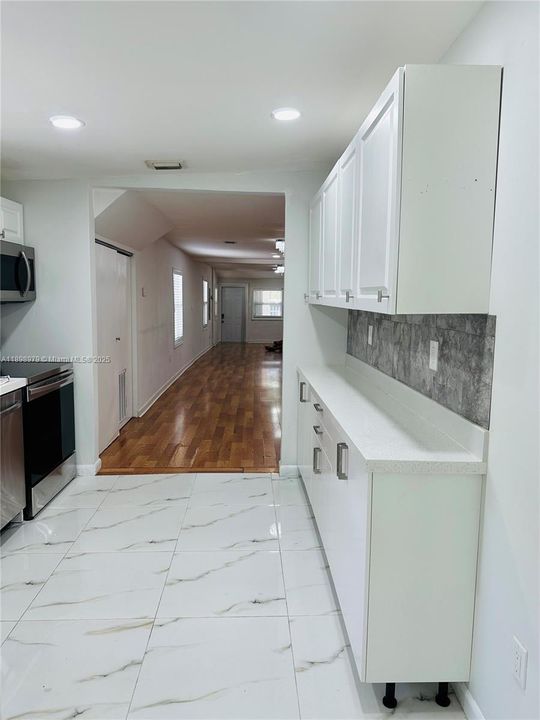 For Sale: $630,000 (3 beds, 2 baths, 1554 Square Feet)