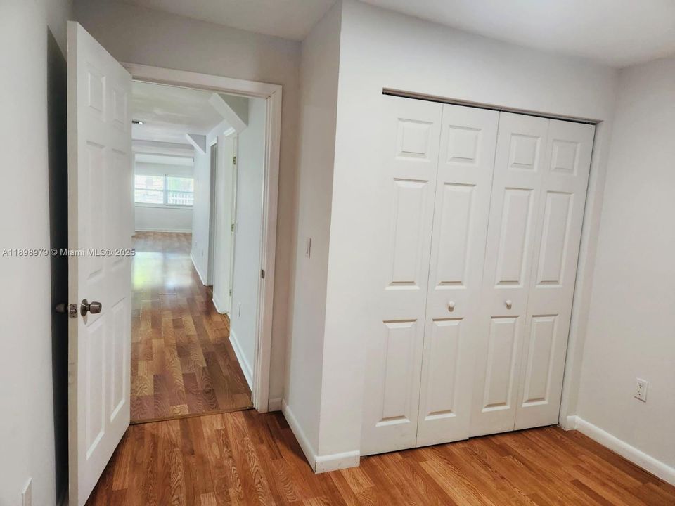 For Sale: $630,000 (3 beds, 2 baths, 1554 Square Feet)