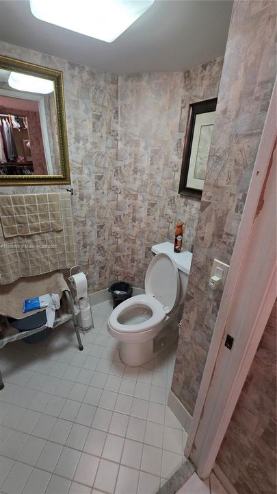 待售: $265,000 (2 贝兹, 2 浴室, 1533 平方英尺)