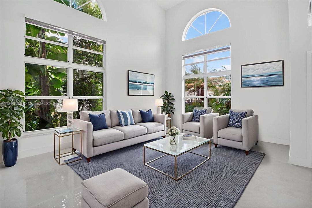 For Sale: $1,099,999 (5 beds, 3 baths, 2569 Square Feet)