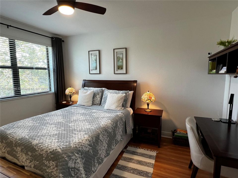 На продажу: $699,000 (3 спален, 2 ванн, 2014 Квадратных фут)