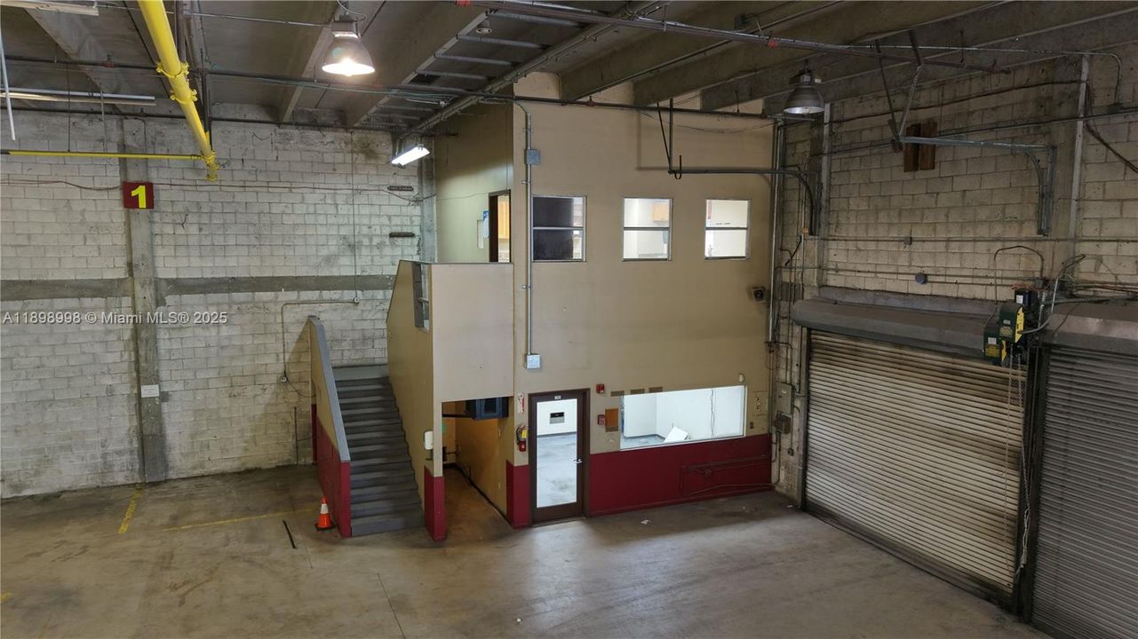 50k interior warehouse