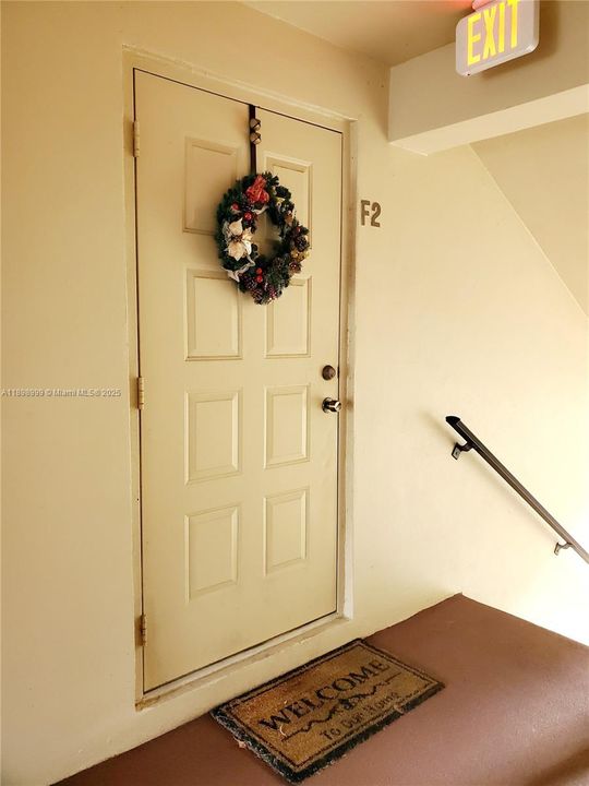 For Rent: $1,595 (1 beds, 1 baths, 764 Square Feet)