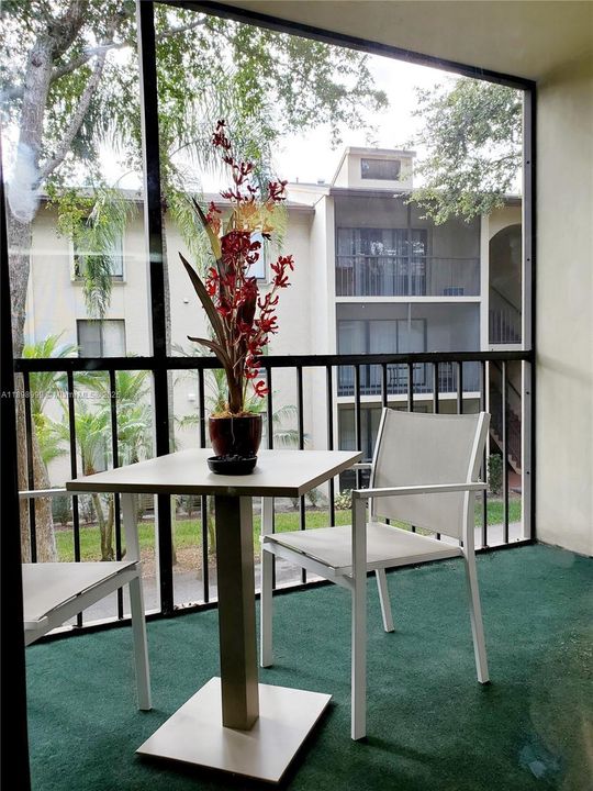For Rent: $1,595 (1 beds, 1 baths, 764 Square Feet)