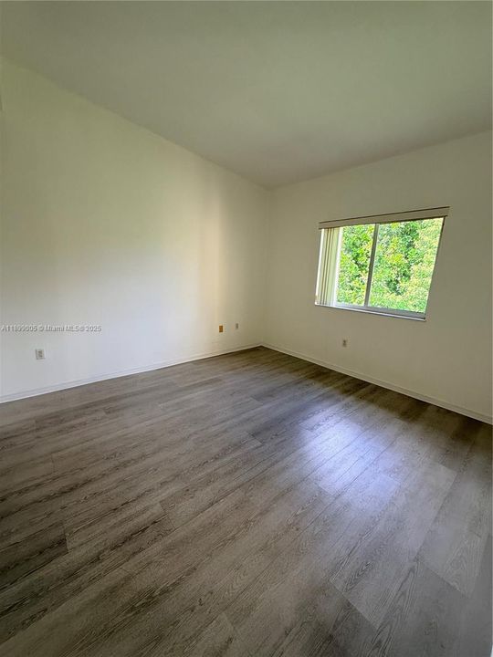 Recently Rented: $1,850 (1 beds, 1 baths, 660 Square Feet)
