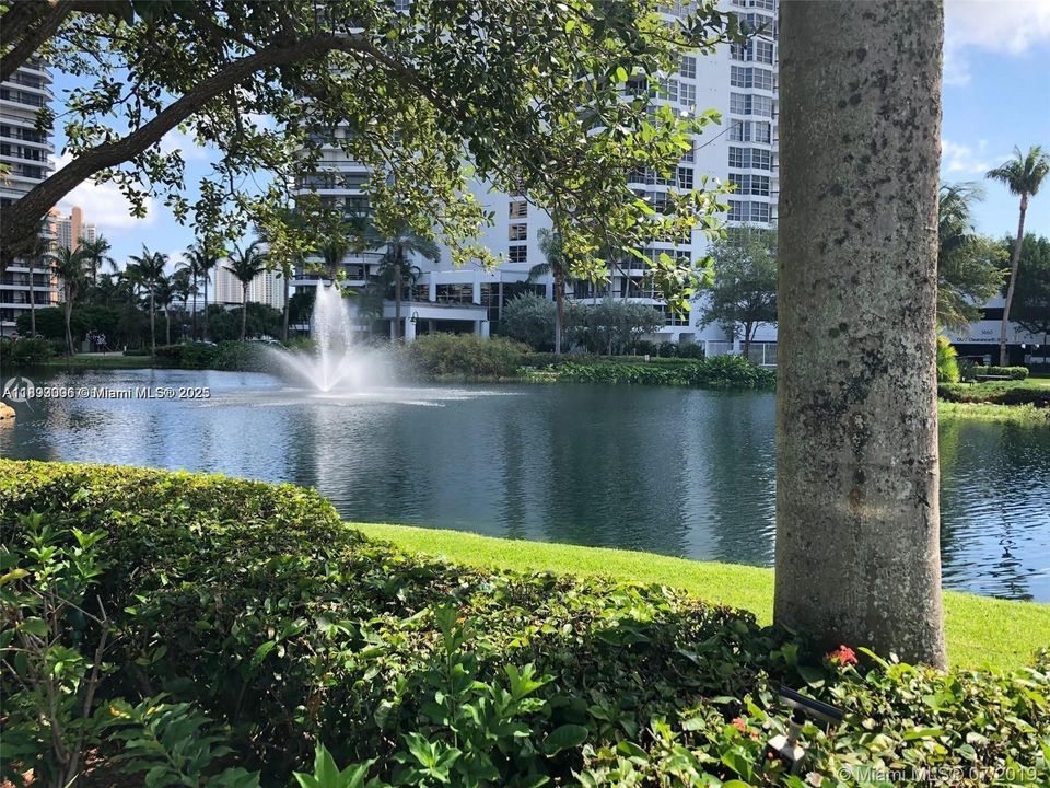 For Rent: $3,500 (2 beds, 2 baths, 1181 Square Feet)