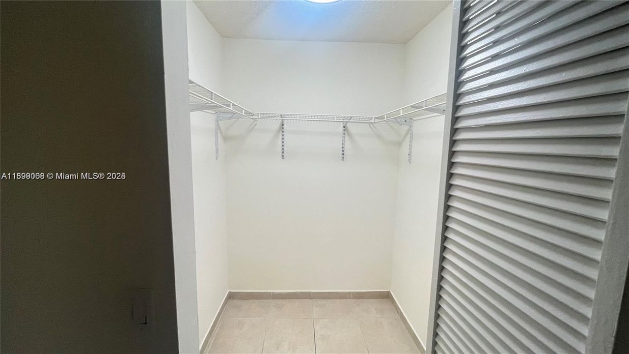 Recently Rented: $2,000 (1 beds, 1 baths, 765 Square Feet)