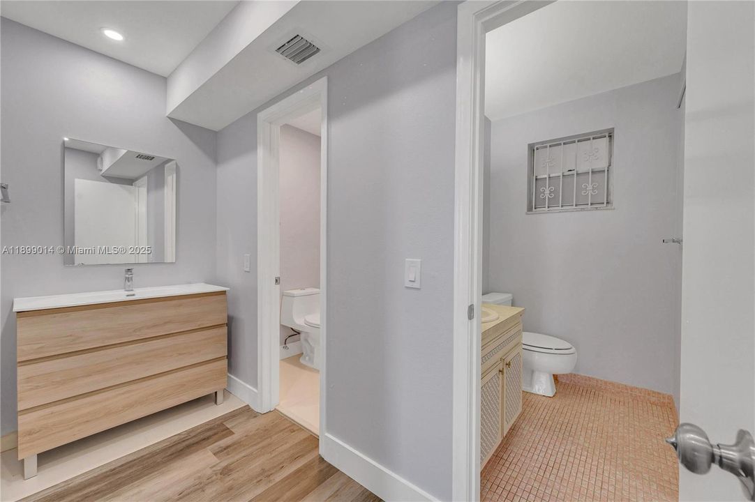 Activo con contrato: $1,500 (1 camas, 1 baños, 930 Pies cuadrados)