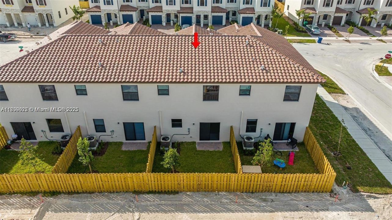 For Sale: $435,000 (3 beds, 2 baths, 1442 Square Feet)