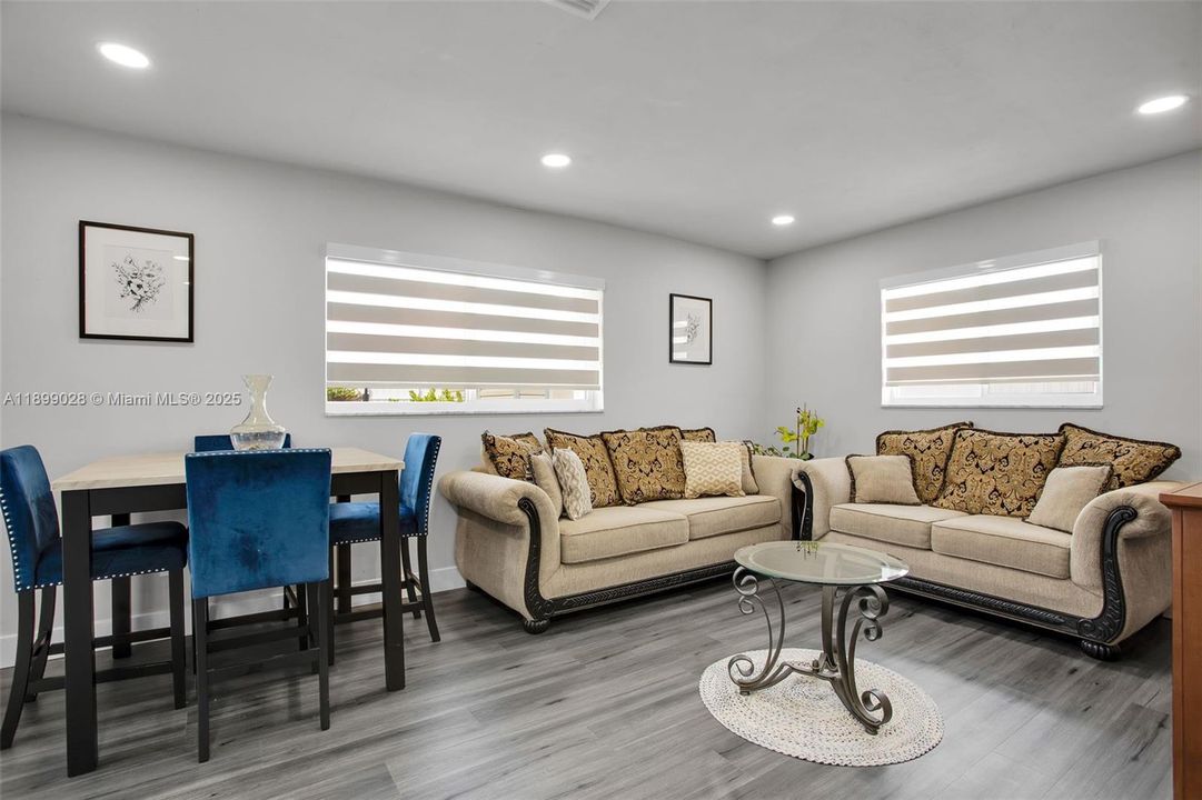 For Sale: $700,000 (3 beds, 2 baths, 1604 Square Feet)