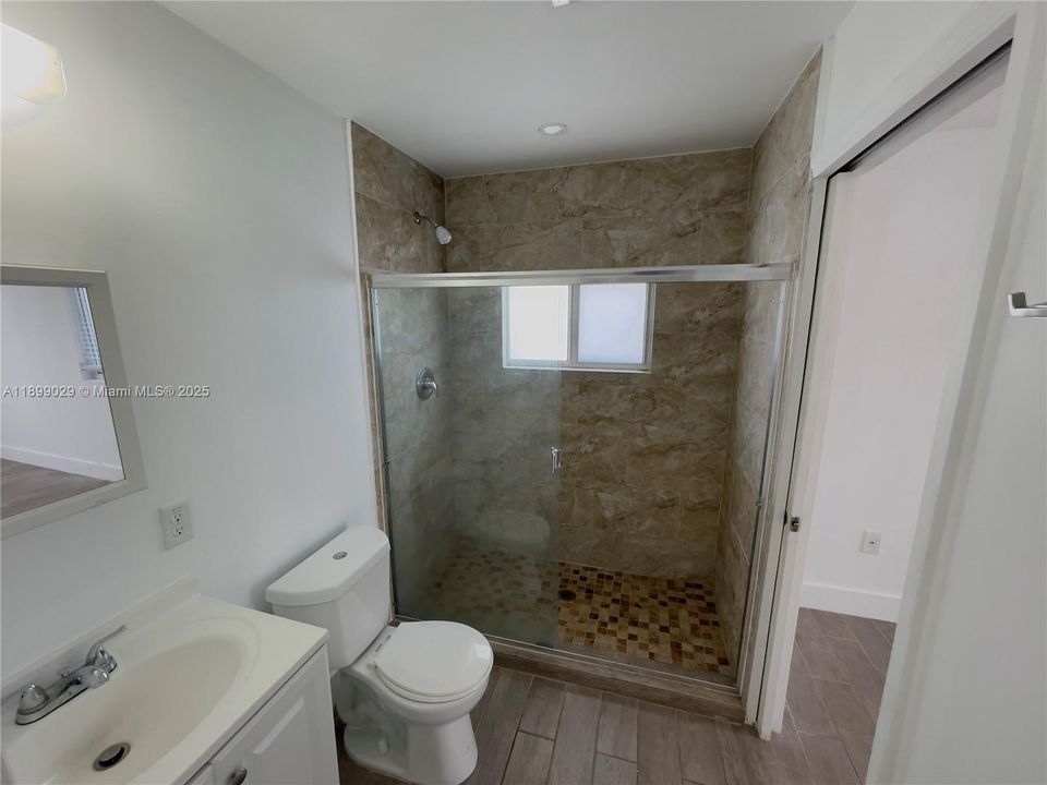 For Rent: $2,699 (3 beds, 2 baths, 1475 Square Feet)