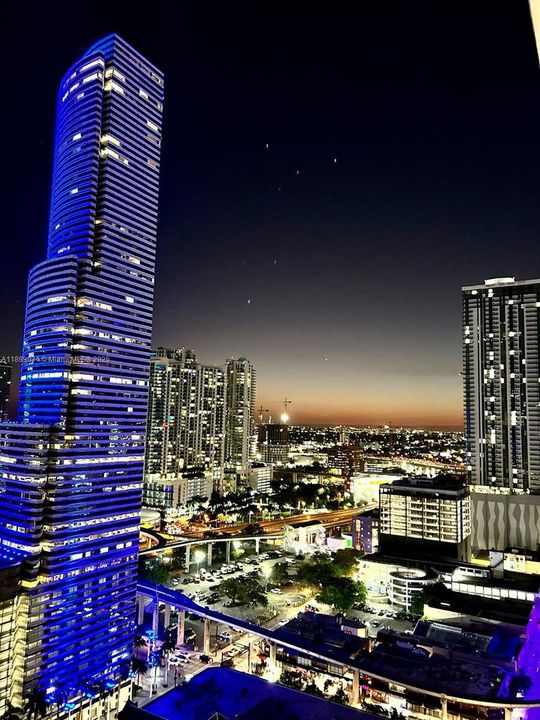 For Rent: $2,600 (1 beds, 1 baths, 533 Square Feet)