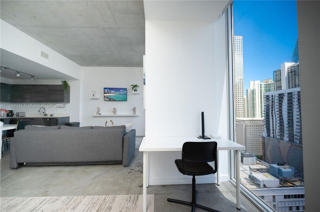 For Rent: $2,600 (1 beds, 1 baths, 533 Square Feet)