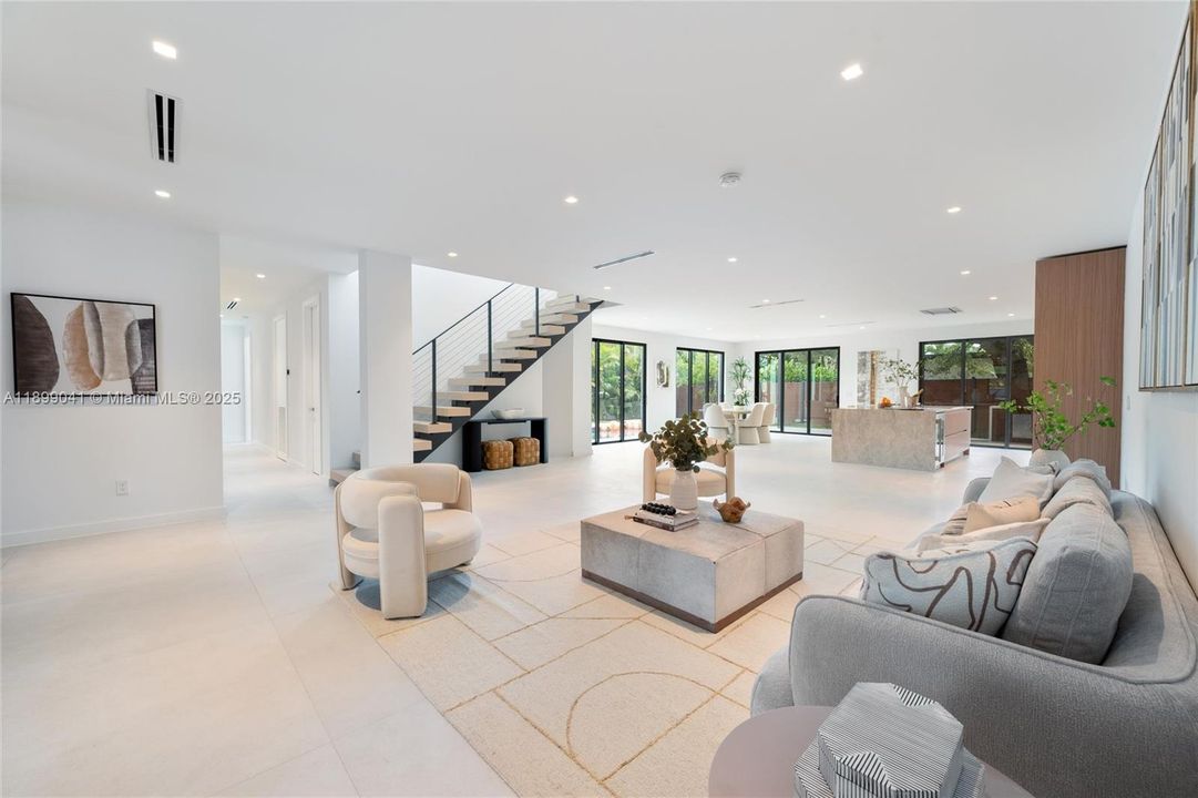 待售: $2,850,000 (4 贝兹, 5 浴室, 3336 平方英尺)